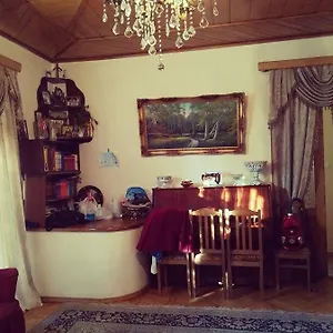 Konukevi Maris House, Batum